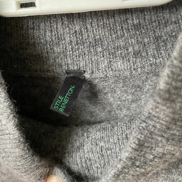 Stile Benetton mock neck Grey wool sweater Size small (Angora wool) - Picture 3 of 6